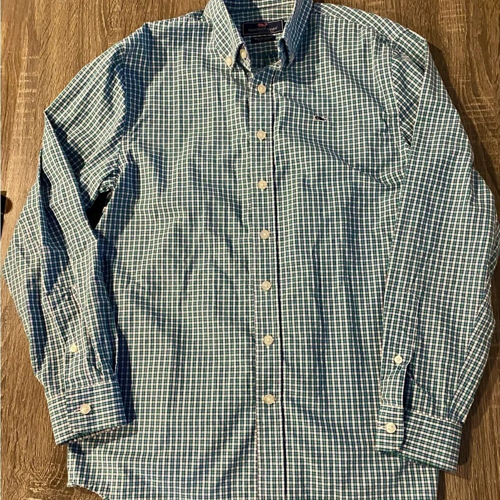 Vineyard Vines Boys Button down whale Dress Shirt nwot worn once green purple​​